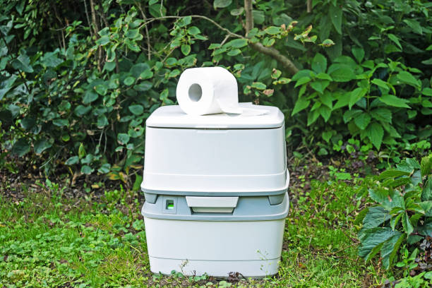 Best Portable bathroom rental  in Shady Spring, WV